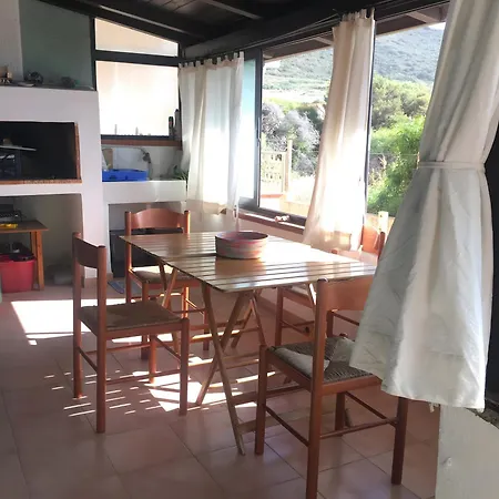 Apartment C11 *